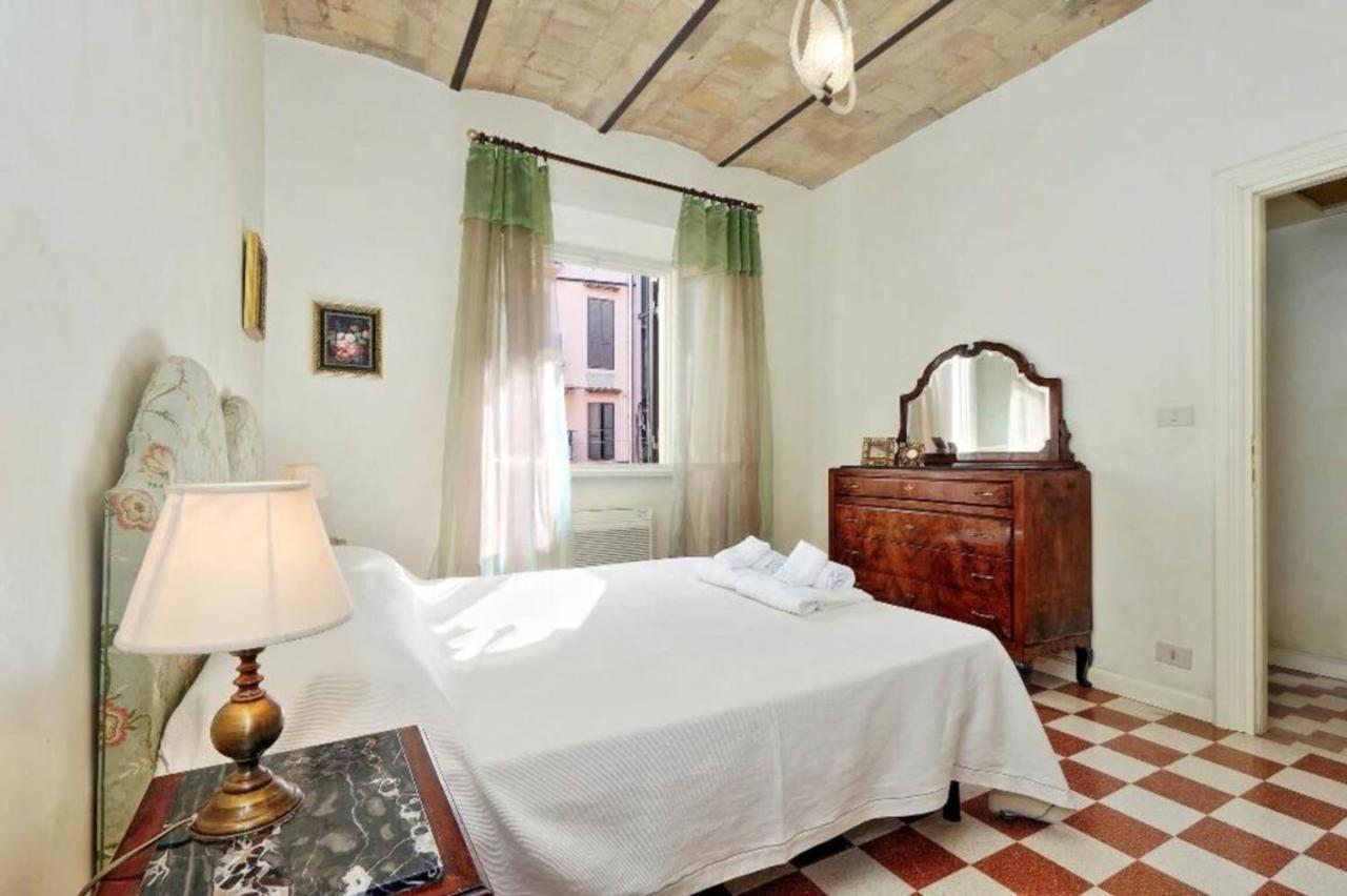 Borgo Vittorio Lägenhet Rom Exteriör bild